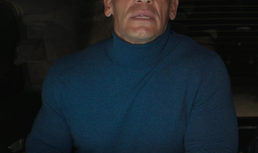 Blue Turtleneck Sweater of John Cena as Wyatt