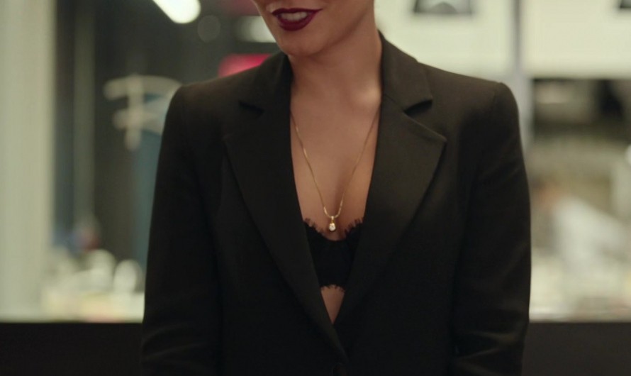 Classic Jet Black Blazer with Sharp Tailoring and Elegant Fit Worn by Vanessa Hudgens as Ruby Collins
