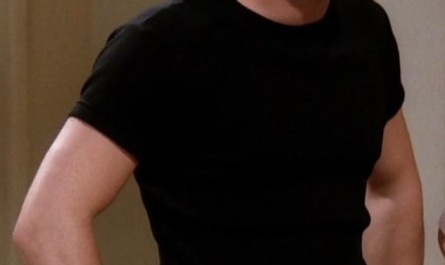 #608 – Friends (TV Series) – Season 1 Episode 01 – The One Where Monica Gets A Roommate (Timestamp – 00h 10m 07s)