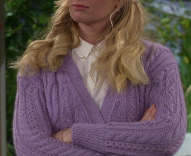 Purple Chunky Cable-Knit Sweater of Beth Behrs as Gemma Johnson