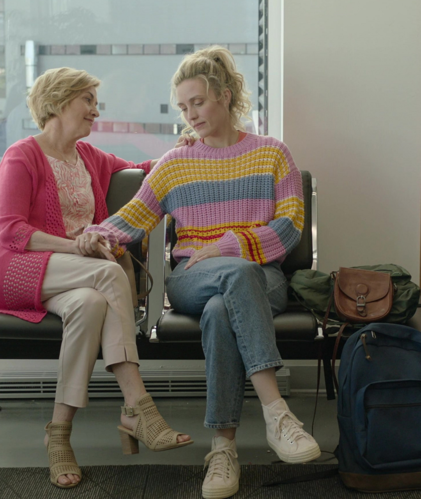 cream-colored high top canvas sneakers - Evelyne Brochu (Sophie Tremblay) - French Girl (2024) Movie