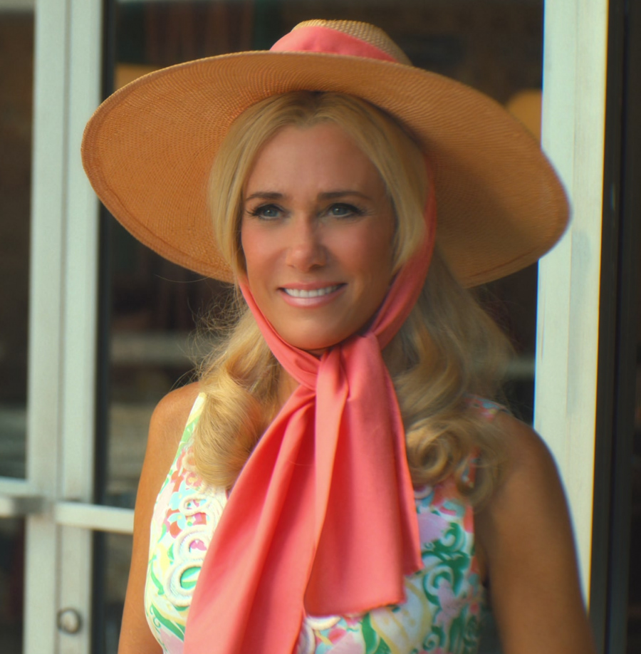 Wide Brim Summer Hat with Pink Ribbon Tie of Kristen Wiig as Maxine Simmons