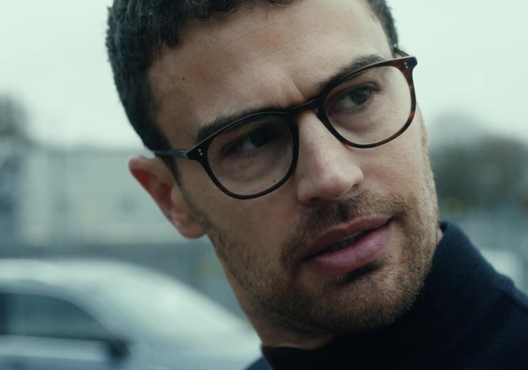 Square Frame Glasses Worn by Theo James as Eddie Horniman