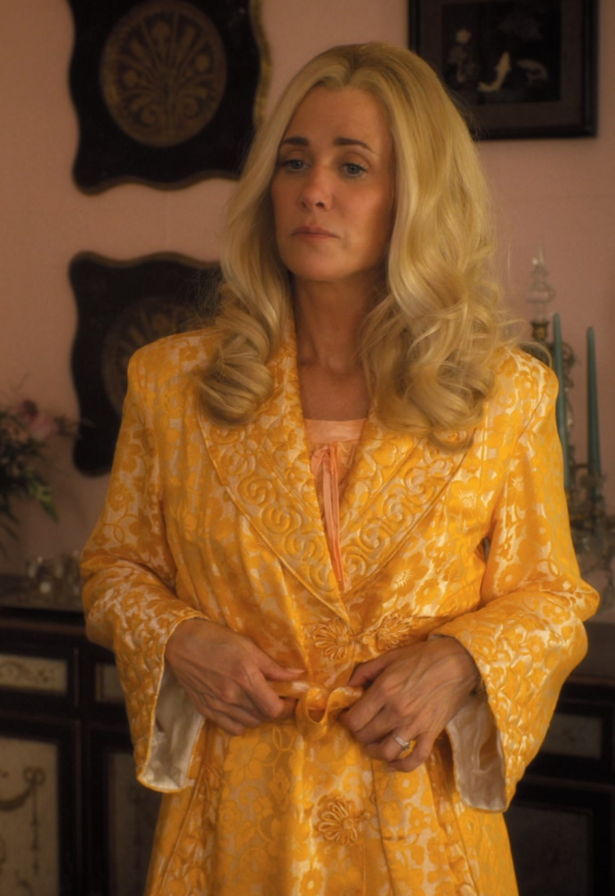 luxurious orange floral pattern kimono robe - Kristen Wiig (Maxine Simmons) - Palm Royale TV Show