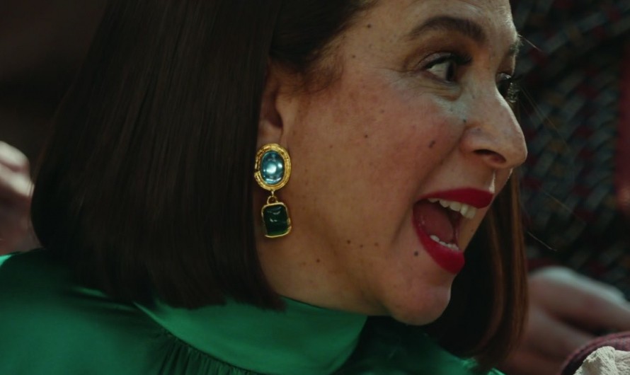 Gold Framed Teal Gemstone Drop Earrings of Maya Rudolph as Molly Wells