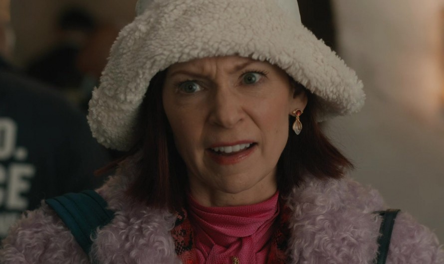 White Sherpa Bucket Hat Worn by Carrie Preston as Elsbeth Tascioni