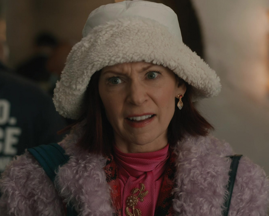 White Sherpa Bucket Hat Worn by Carrie Preston as Elsbeth Tascioni