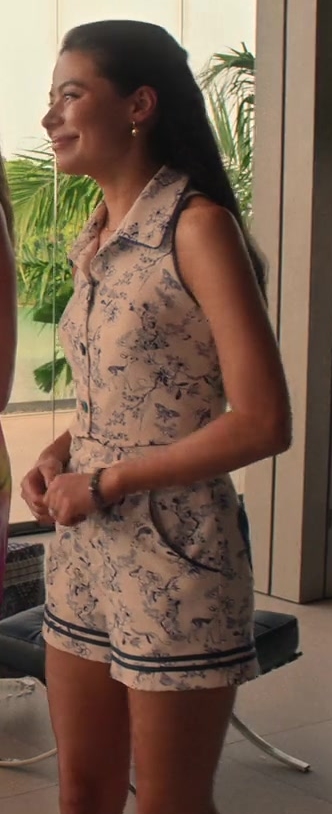blue and white floral sleeveless shirt with matching shorts - Miranda Cosgrove (Emma) - Mother of the Bride (2024) Movie