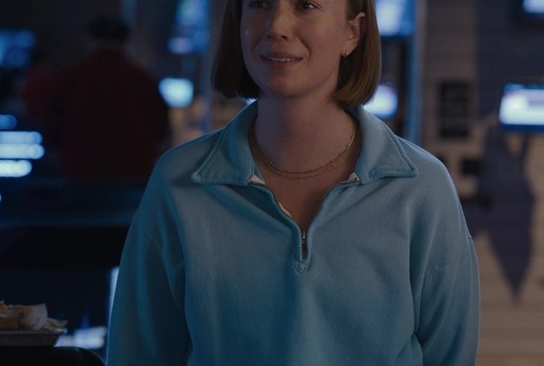Blue Quarter-Zip Pullover of Hannah Einbinder as Ava Daniels
