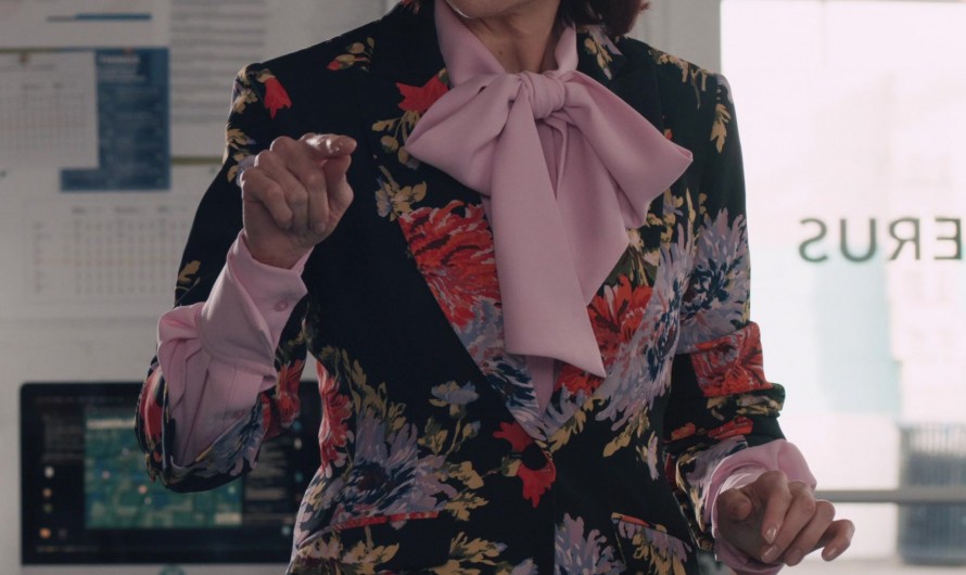 Multi-Color Floral Blazer of Carrie Preston as Elsbeth Tascioni