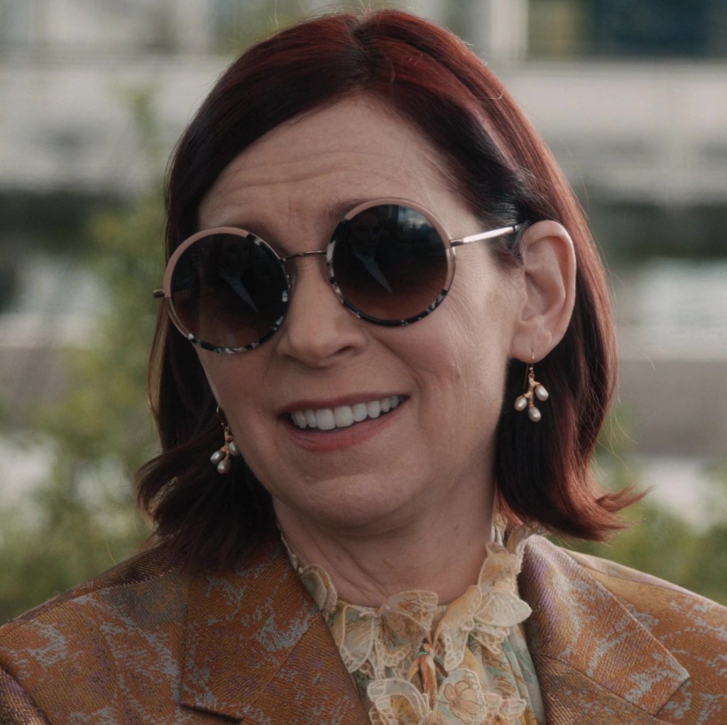 round sunglasses - Carrie Preston (Elsbeth Tascioni) - Elsbeth TV Show