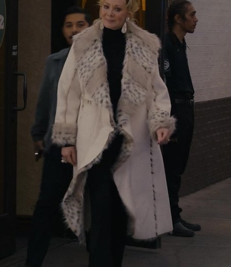 Luxurious Cascade Faux Suede Coat with Elegant Fur Trim of Jean Smart as Deborah Vance