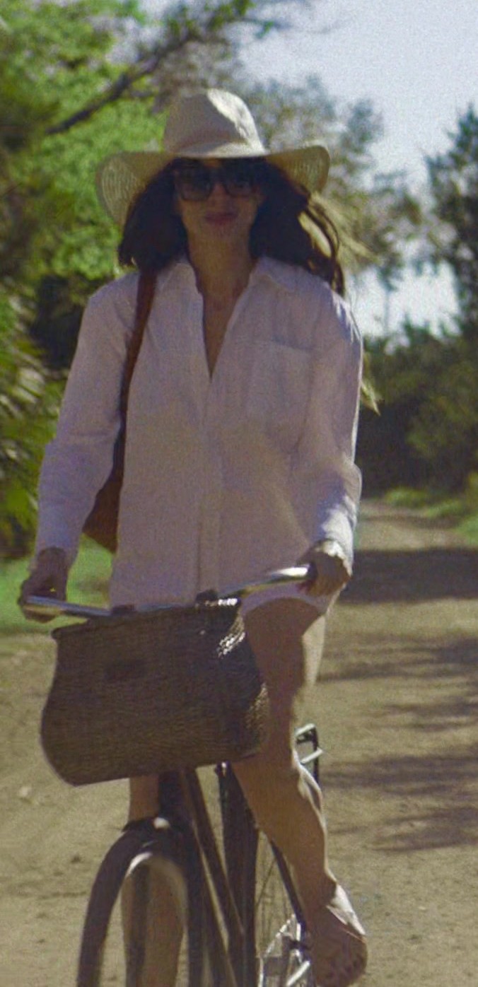 White Button Down Linen Shirt of Anne Hathaway as Solène