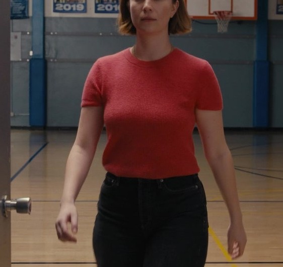 Red Short Sleeve Sweater of Hannah Einbinder as Ava Daniels