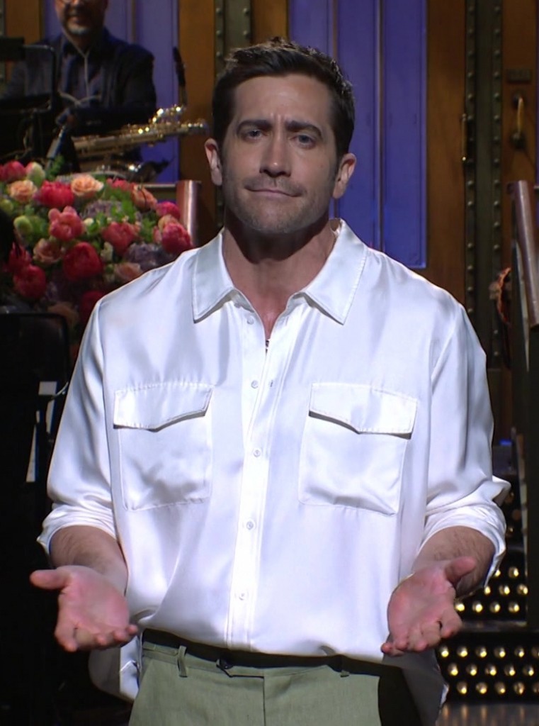 white button-up shirt - Jake Gyllenhaal (Guest) - Saturday Night Live TV Show