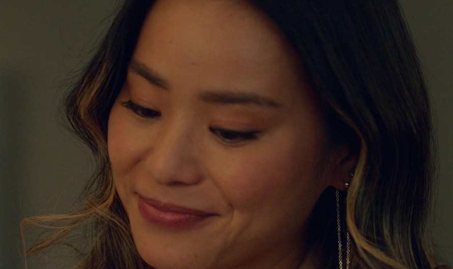 Ball Drop Earrings of Jamie Chung as Jasmine