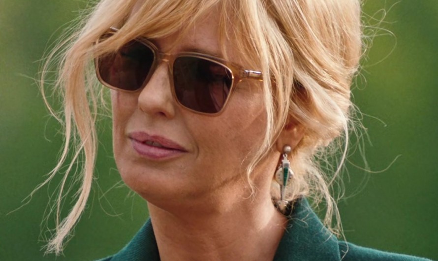 Large Frame Sunglasses with Gradient Brown Lenses of Kelly Reilly as Bethany “Beth” Dutton