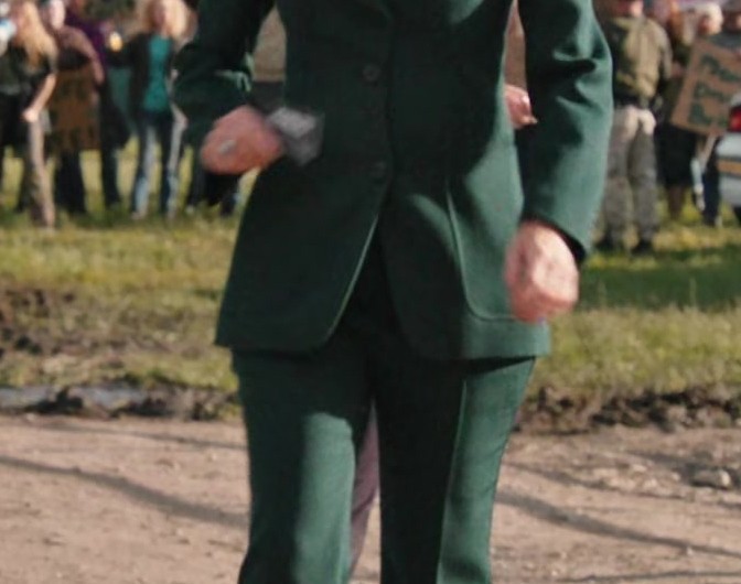 Green Pant Suit of Kelly Reilly as Bethany “Beth” Dutton
