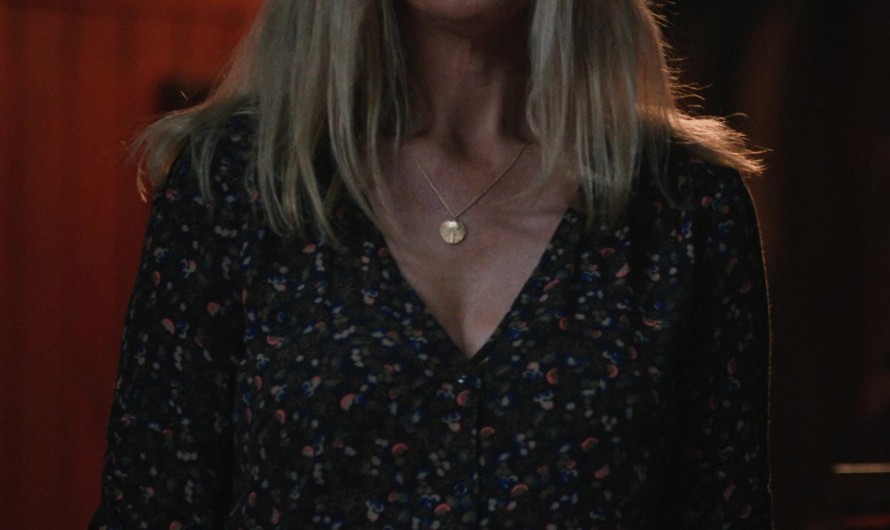 Printed Floral V-Neck Button Down Blouse of Kelly Reilly as Bethany “Beth” Dutton