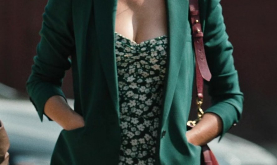 Green Floral Dress of Kelly Reilly as Bethany “Beth” Dutton