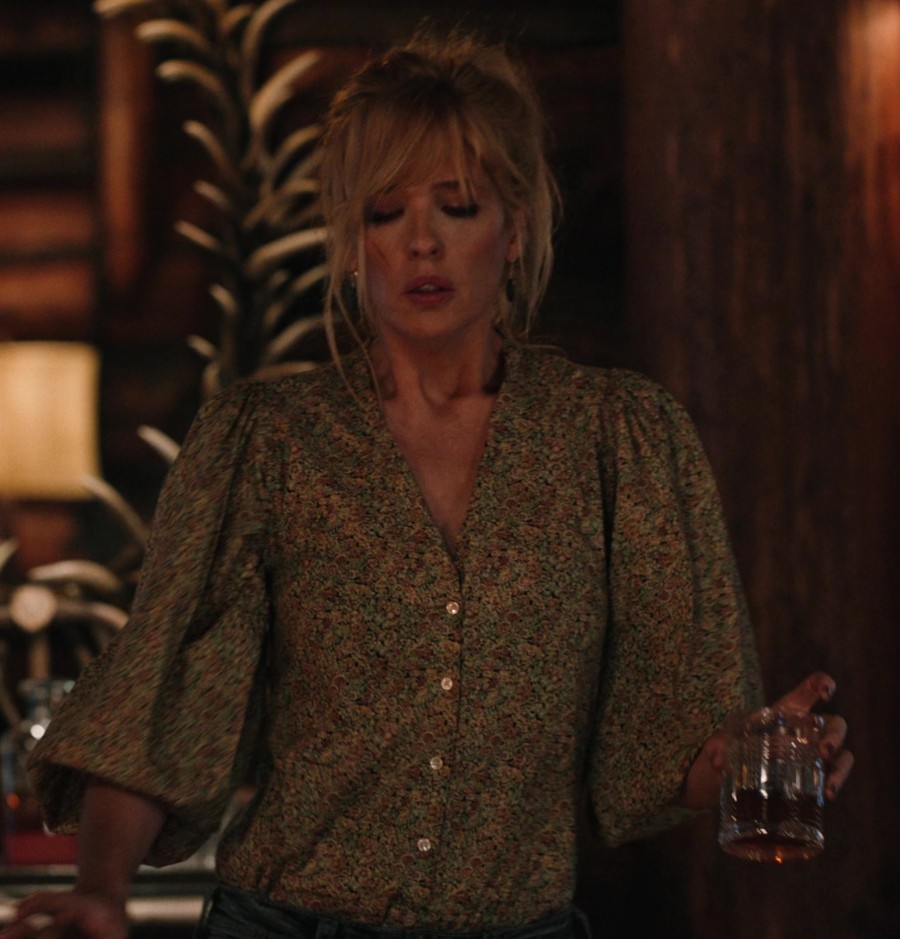 Floral Print Blouse with Puff Sleeves of Kelly Reilly as Bethany "Beth" Dutton