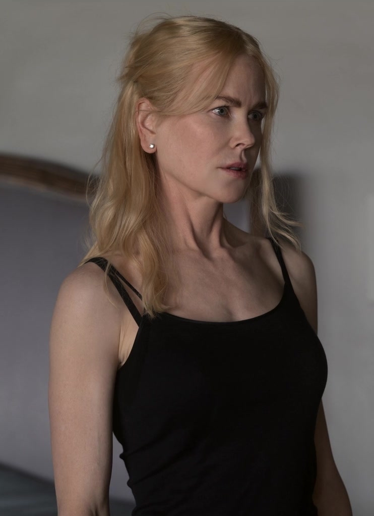 black tank top - Nicole Kidman (Brooke Harwood) - A Family Affair (2024) Movie