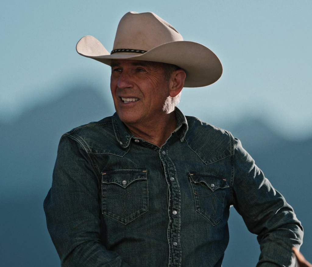 beige ranch-style cowboy hat - Kevin Costner (John Dutton III) - Yellowstone TV Show