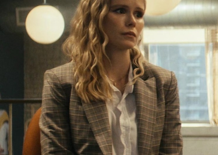 Tailored Checkered Blazer of Erin Moriarty as Annie January / Starlight