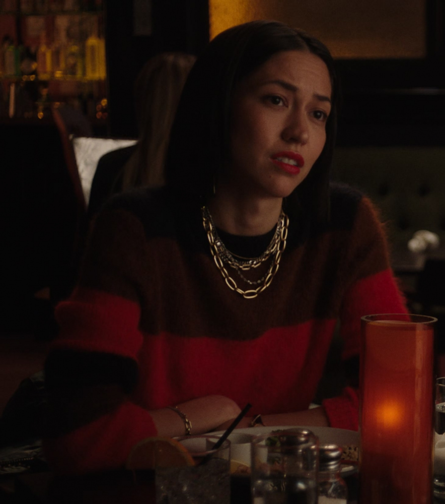 Blue, Brown and Red Fuzzy Sweater of Sonoya Mizuno as Jane