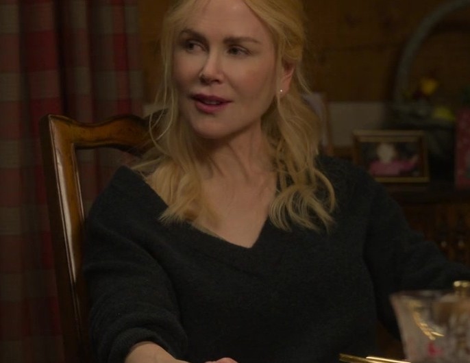 V-Neck Sweater of Nicole Kidman as Brooke Harwood