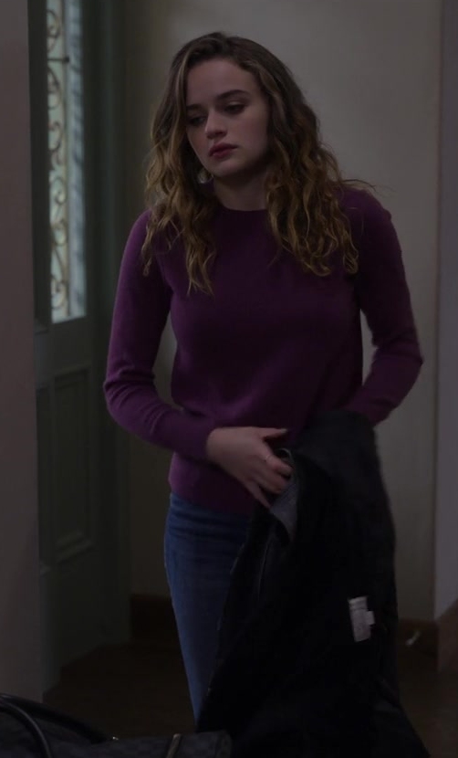 cozy long-sleeve sweater in rich berry hue - Joey King (Zara Ford) - A Family Affair (2024) Movie