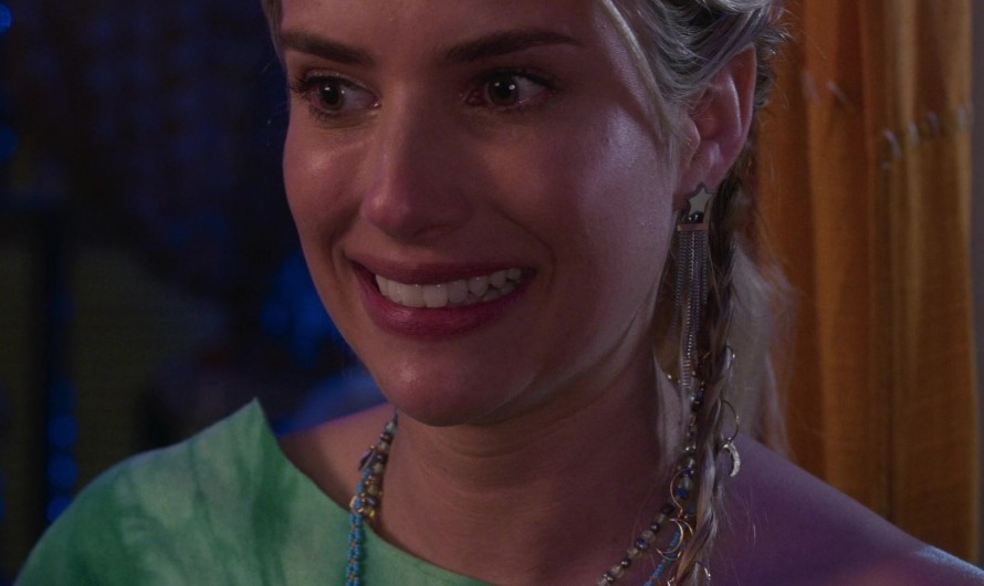 REX Beaded Necklace of Emma Roberts as Rex Simpson